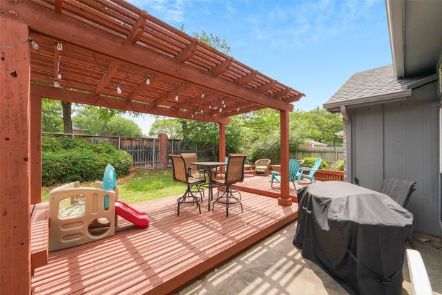 7516 Deerlodge Trail, Fort Worth, TX 76137