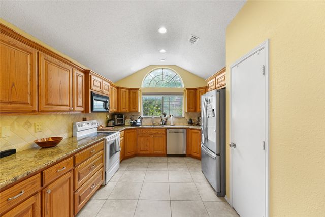 7516 Deerlodge Trail, Fort Worth, TX 76137