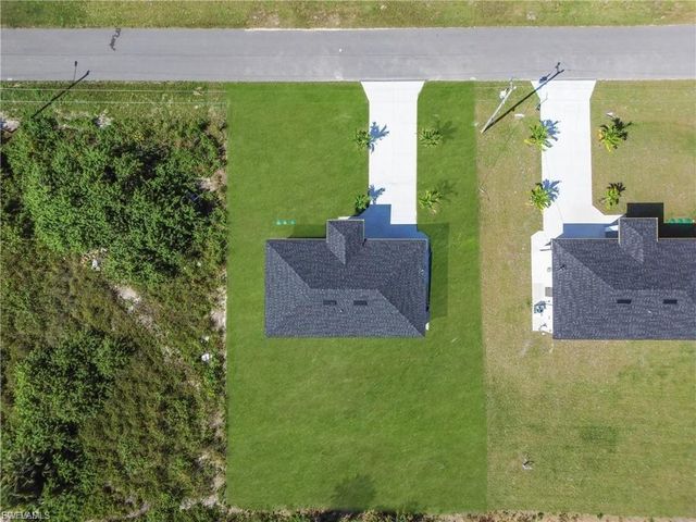711 Roma AVE S, Lehigh Acres, FL 33974