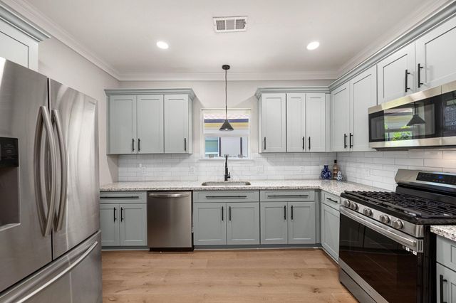 4103 New Orleans Street, Houston, TX 77020