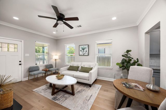 4103 New Orleans Street, Houston, TX 77020