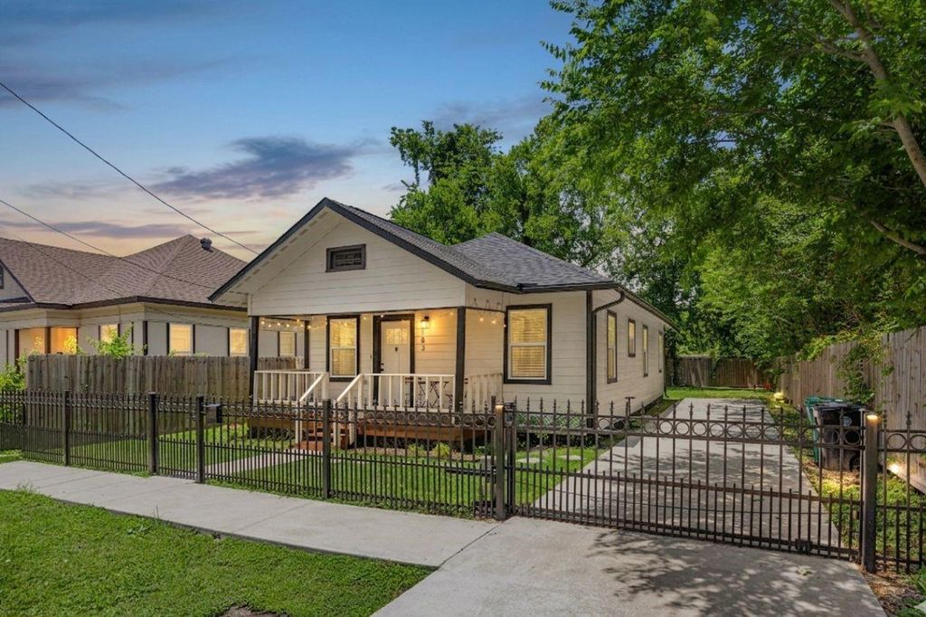 4103 New Orleans Street, Houston, TX 77020