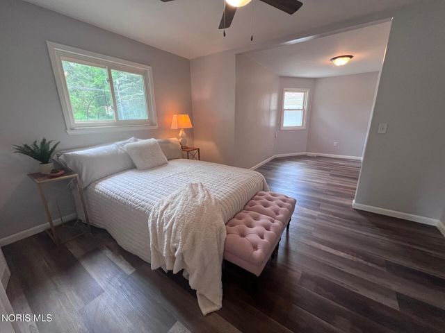 6079 Whiteford Center Road, Toledo, OH 43613