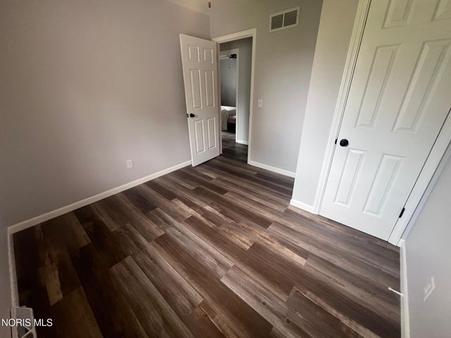 6079 Whiteford Center Road, Toledo, OH 43613