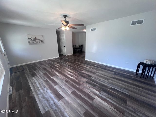 6079 Whiteford Center Road, Toledo, OH 43613