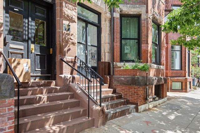50 Hereford 4, Boston, MA 02115