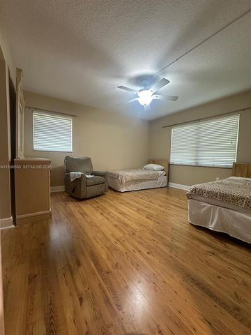9848 Marina Boulevard 811, Boca Raton, FL 33428