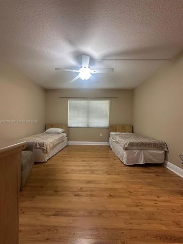 9848 Marina Boulevard 811, Boca Raton, FL 33428