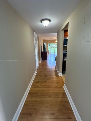 9848 Marina Boulevard 811, Boca Raton, FL 33428