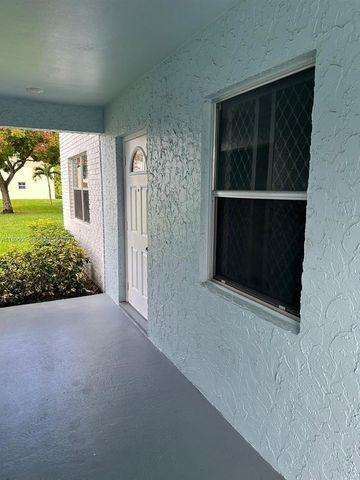9848 Marina Boulevard 811, Boca Raton, FL 33428
