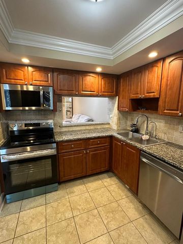 9848 Marina Boulevard 811, Boca Raton, FL 33428
