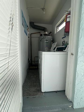 9848 Marina Boulevard 811, Boca Raton, FL 33428