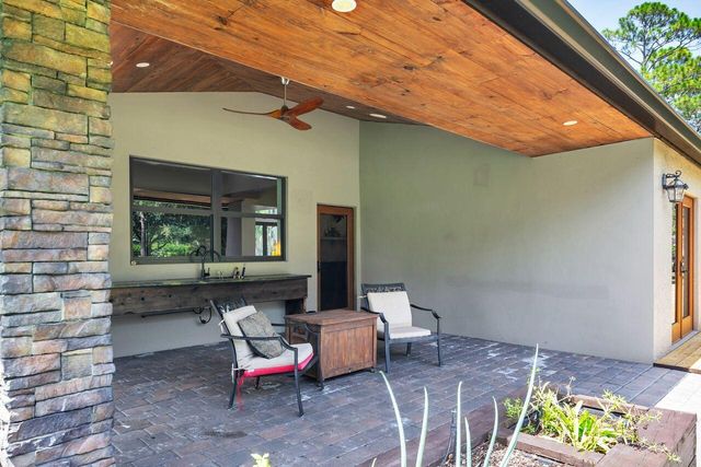 14590 CRAZY HORSE Lane, Palm Beach Gardens, FL 33418