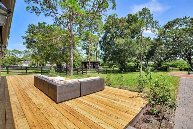 14590 CRAZY HORSE Lane, Palm Beach Gardens, FL 33418