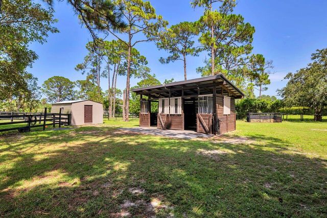 14590 CRAZY HORSE Lane, Palm Beach Gardens, FL 33418