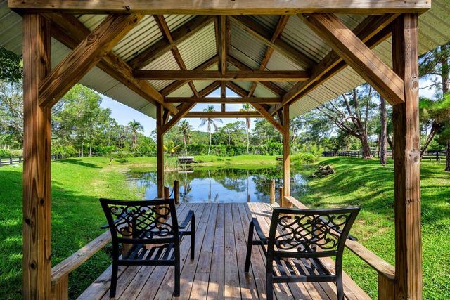 14590 CRAZY HORSE Lane, Palm Beach Gardens, FL 33418