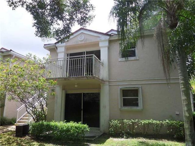 11216 SW 12th St 203, Pembroke Pines, FL 33025