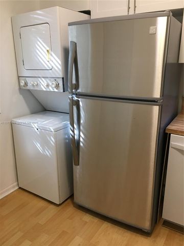 11216 SW 12th St 203, Pembroke Pines, FL 33025