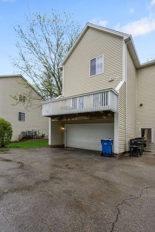 6391 FREMONT Drive, Hanover Park, IL 60133