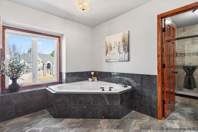 705 OAKHURST DR, Cheyenne, WY 82009