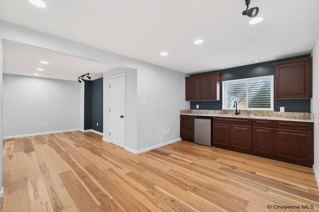 705 OAKHURST DR, Cheyenne, WY 82009