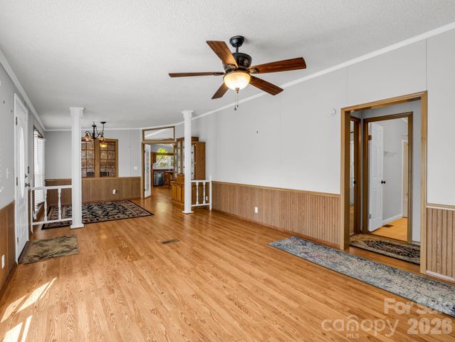 213 Old State Ten Road, Black Mountain, NC 28711