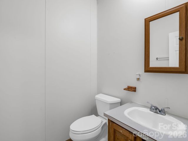 213 Old State Ten Road, Black Mountain, NC 28711