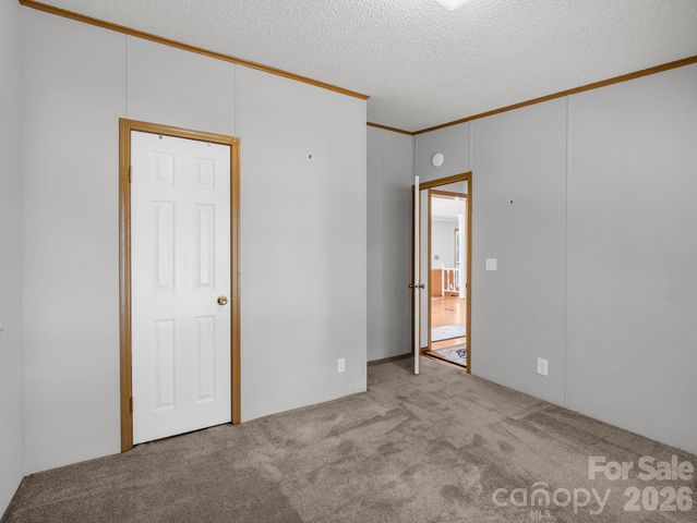 213 Old State Ten Road, Black Mountain, NC 28711