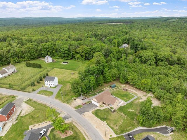 113 Richards Way, Farmington, NH 03835