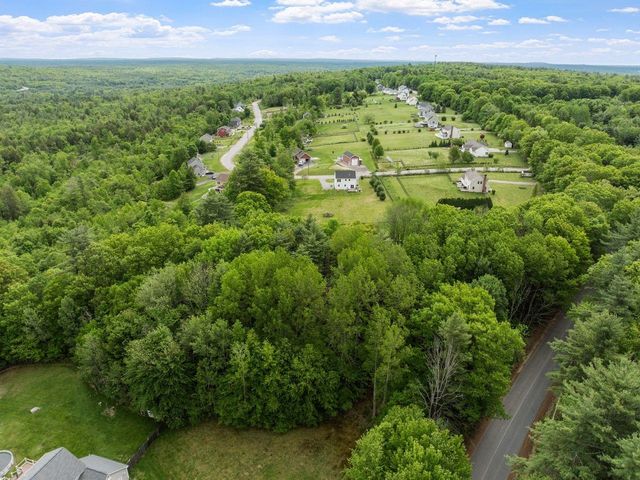 113 Richards Way, Farmington, NH 03835
