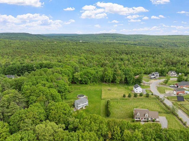 113 Richards Way, Farmington, NH 03835