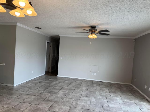 1809 Willard Avenue, Canadian, TX 79014