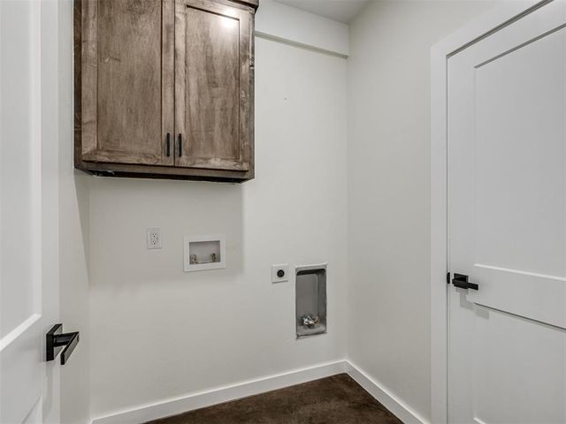 14 Hackney Drive, Mcloud, OK 74851