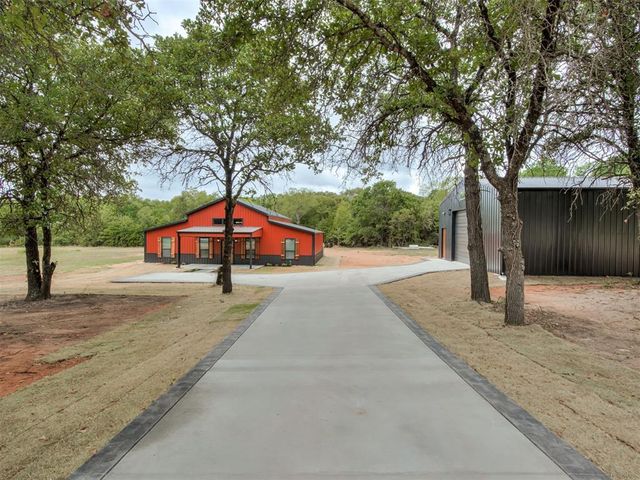 14 Hackney Drive, Mcloud, OK 74851