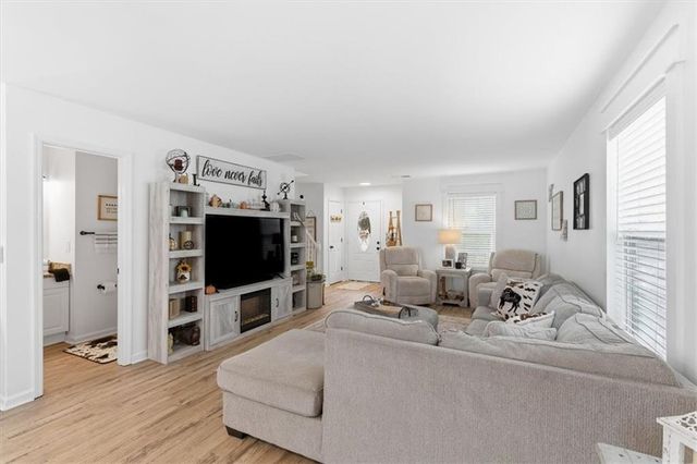 14 Glenmaura NW Way, Cartersville, GA 30120