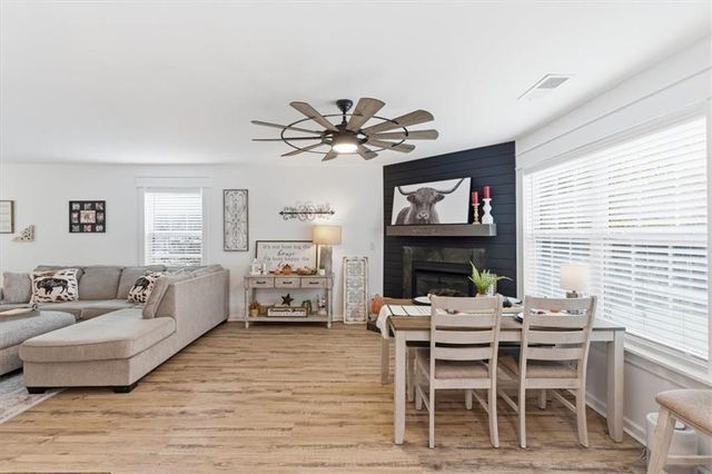 14 Glenmaura NW Way, Cartersville, GA 30120