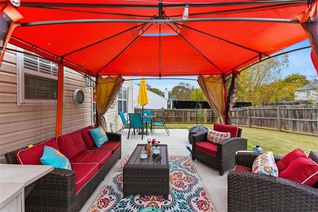 14 Glenmaura NW Way, Cartersville, GA 30120