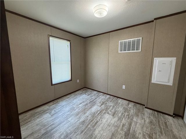 12120 Cactus DR, Fort Myers, FL 33908