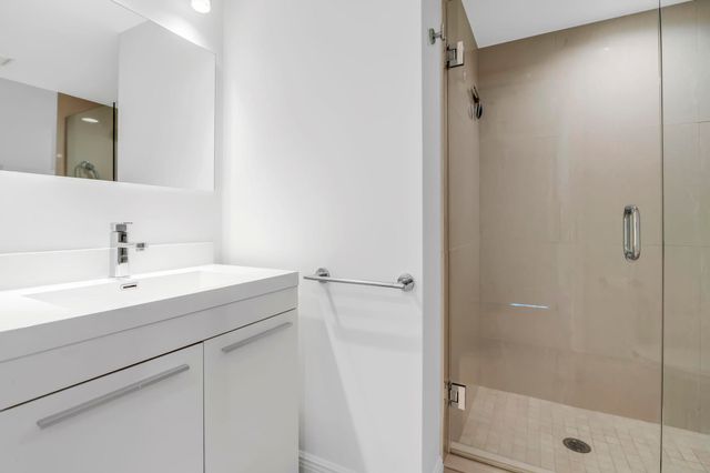 1155 BRICKELL BAY Drive 2509, Miami, FL 33131