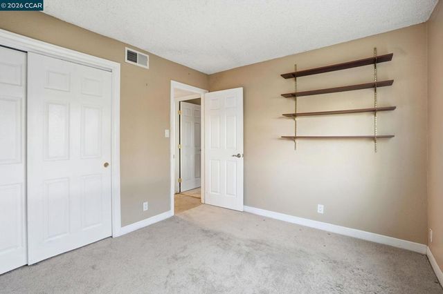 1160 Kenwal Rd D, Concord, CA 94521