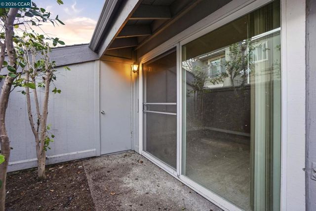 1160 Kenwal Rd D, Concord, CA 94521