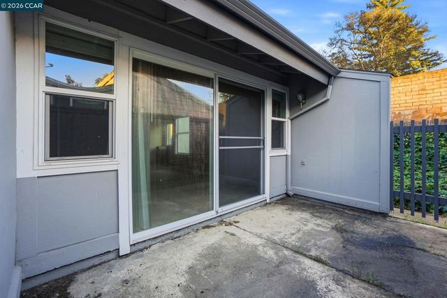 1160 Kenwal Rd D, Concord, CA 94521