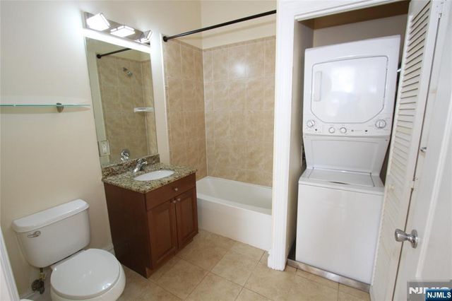 1 John Street 5, Haledon, NJ 07508