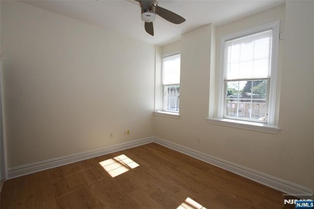 1 John Street 5, Haledon, NJ 07508