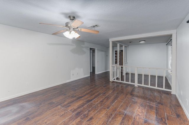 40698 Fm-2979, Hempstead, TX 77445