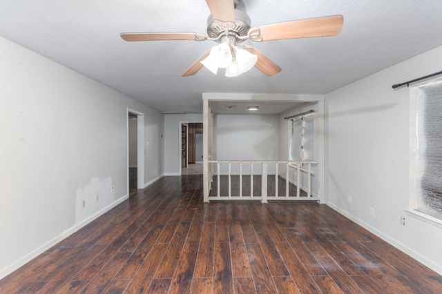 40698 Fm-2979, Hempstead, TX 77445