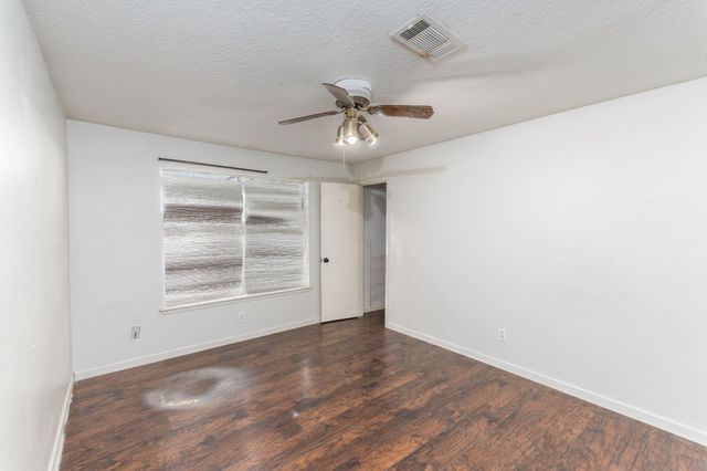 40698 Fm-2979, Hempstead, TX 77445