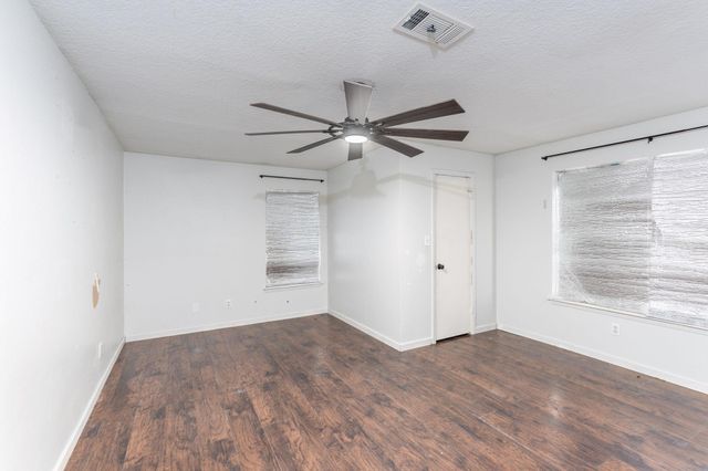 40698 Fm-2979, Hempstead, TX 77445