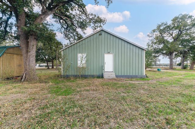 40698 Fm-2979, Hempstead, TX 77445