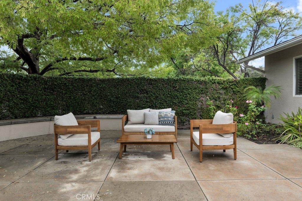 26106 Veva Way, Calabasas, CA 91302 — photo 3